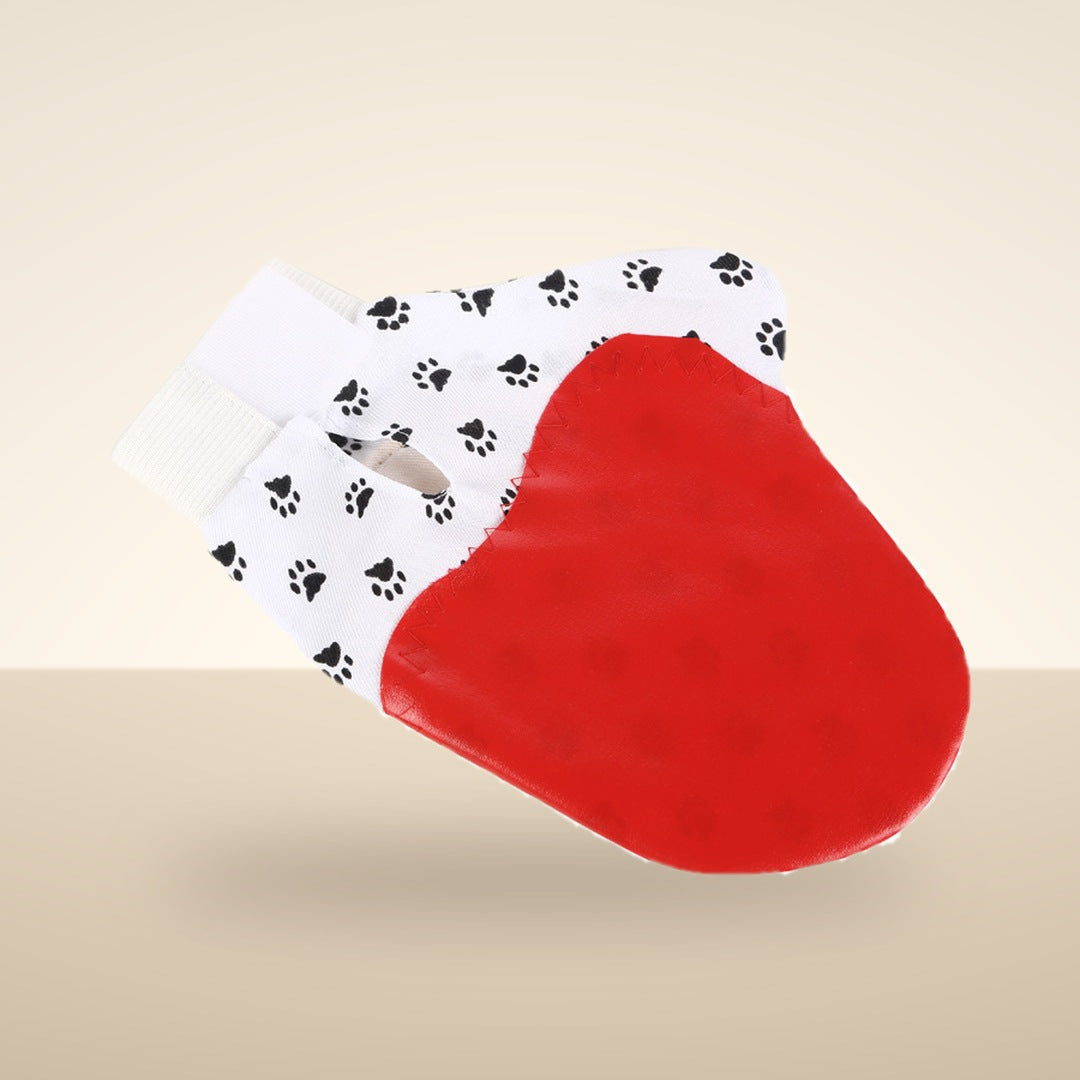 Gentle Deshedding Grooming Glove for Dogs & Cats